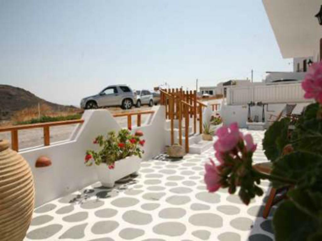 Andreas And Petrinela Rooms Triovasálos الغرفة الصورة
