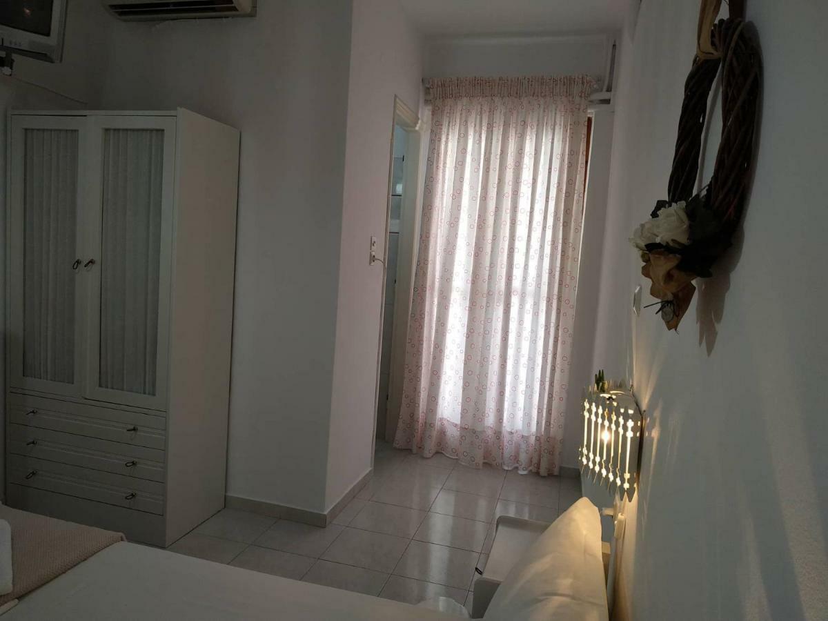 Andreas And Petrinela Rooms Triovasálos المظهر الخارجي الصورة